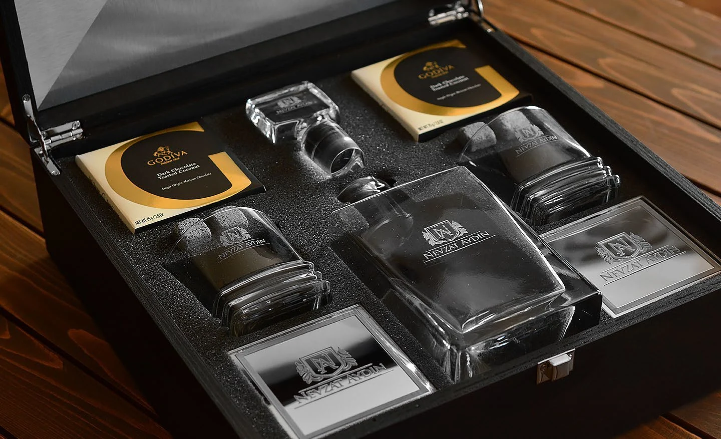 Decanter Gift Sets — 5